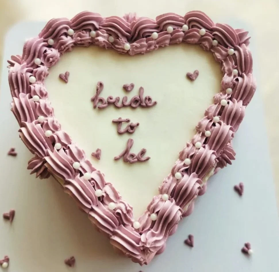 Heart shaped cake by Arshia