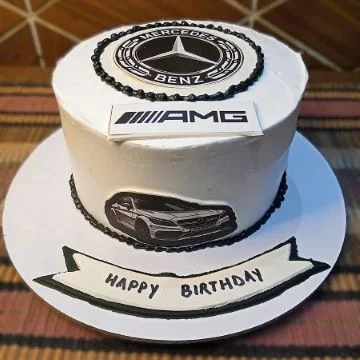 Luxury celebration cake