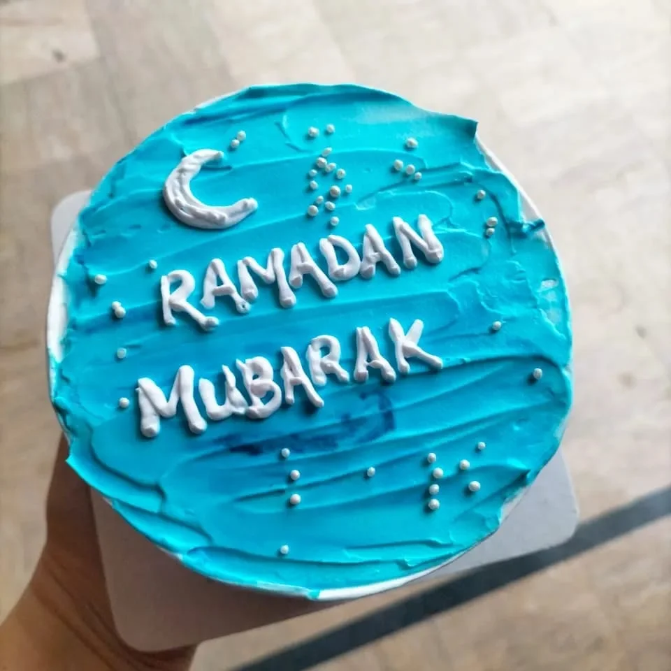 Kaaba inspired Islamic cake design