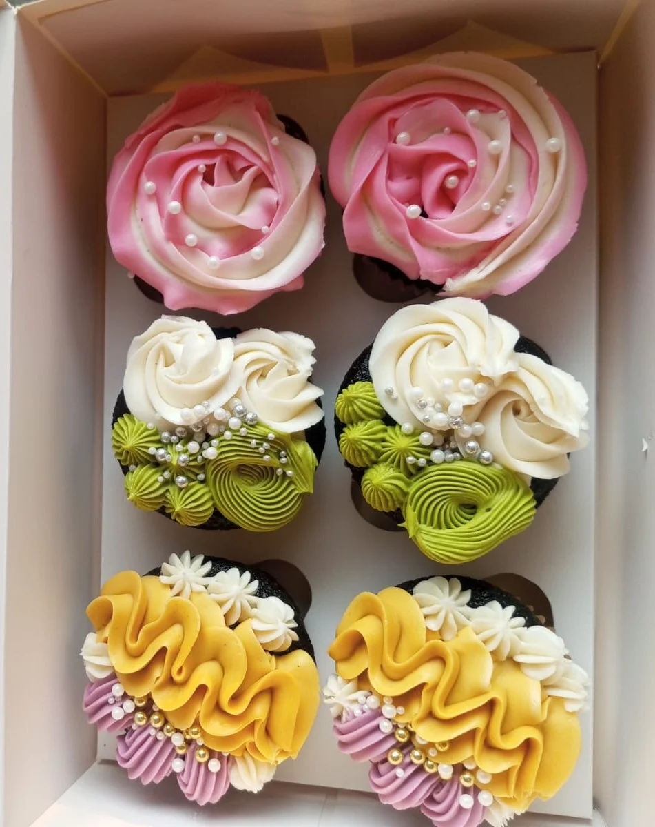 Freshly baked homemade cupcakes in Lahore